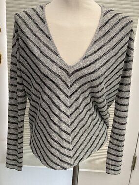 Rag & Bone Chevron Striped Knit Top